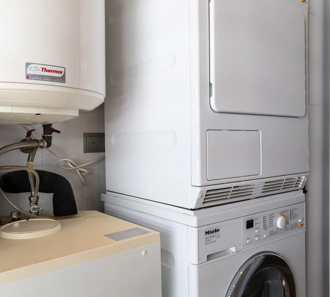 b1b14a73-8373-48f9-a507-02114efeb979