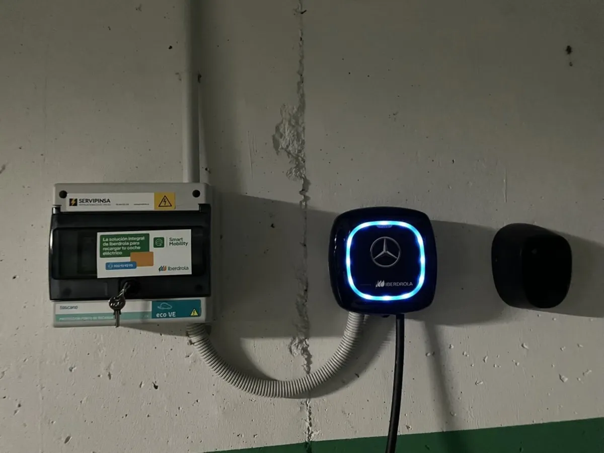 b287262c-0484-49cd-a45c-2c63e20e9206