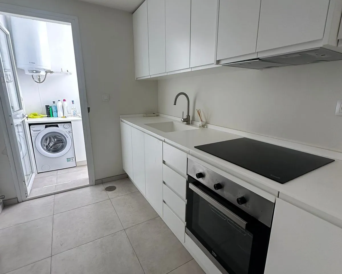 bb882a80-b1ee-463c-85d1-83c8265cb937