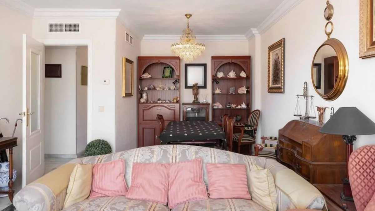 3d55098b-bfe9-471d-8a9b-8afc85867b15