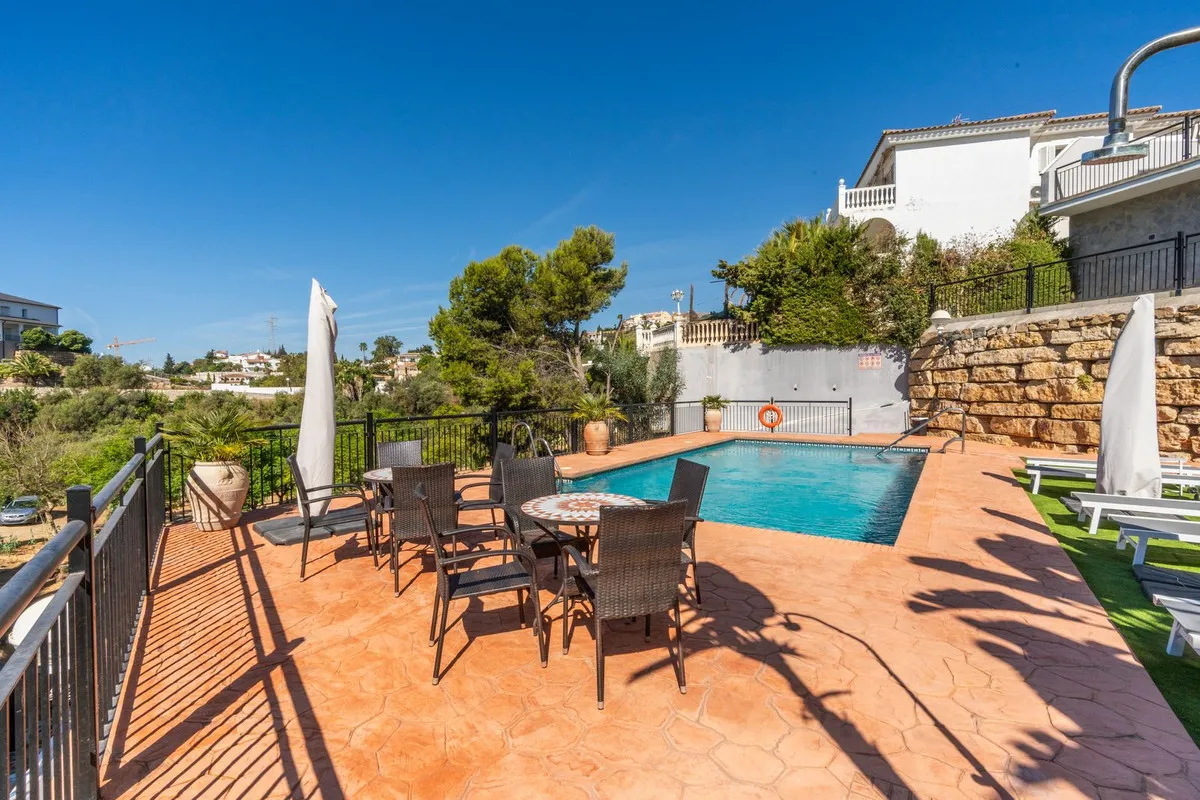 99b1c889-46d3-4c29-9390-5497fad344bf