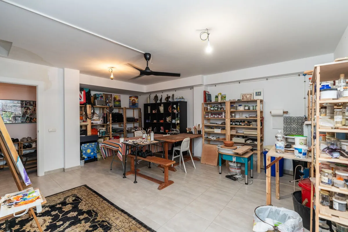 eb7a1b0f-2aa4-4e84-b21a-16b23c6f48ad