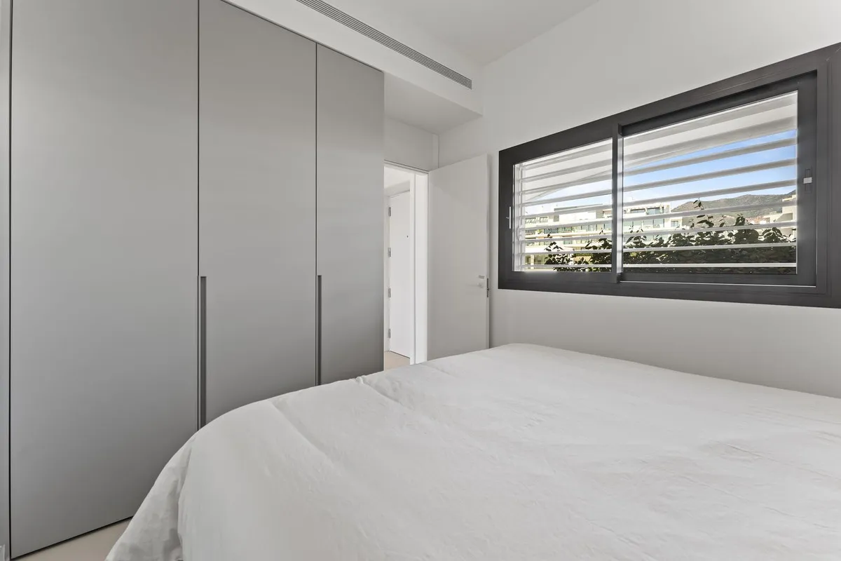 0d9591b0-37ee-4fa2-84b3-a39545527fe0