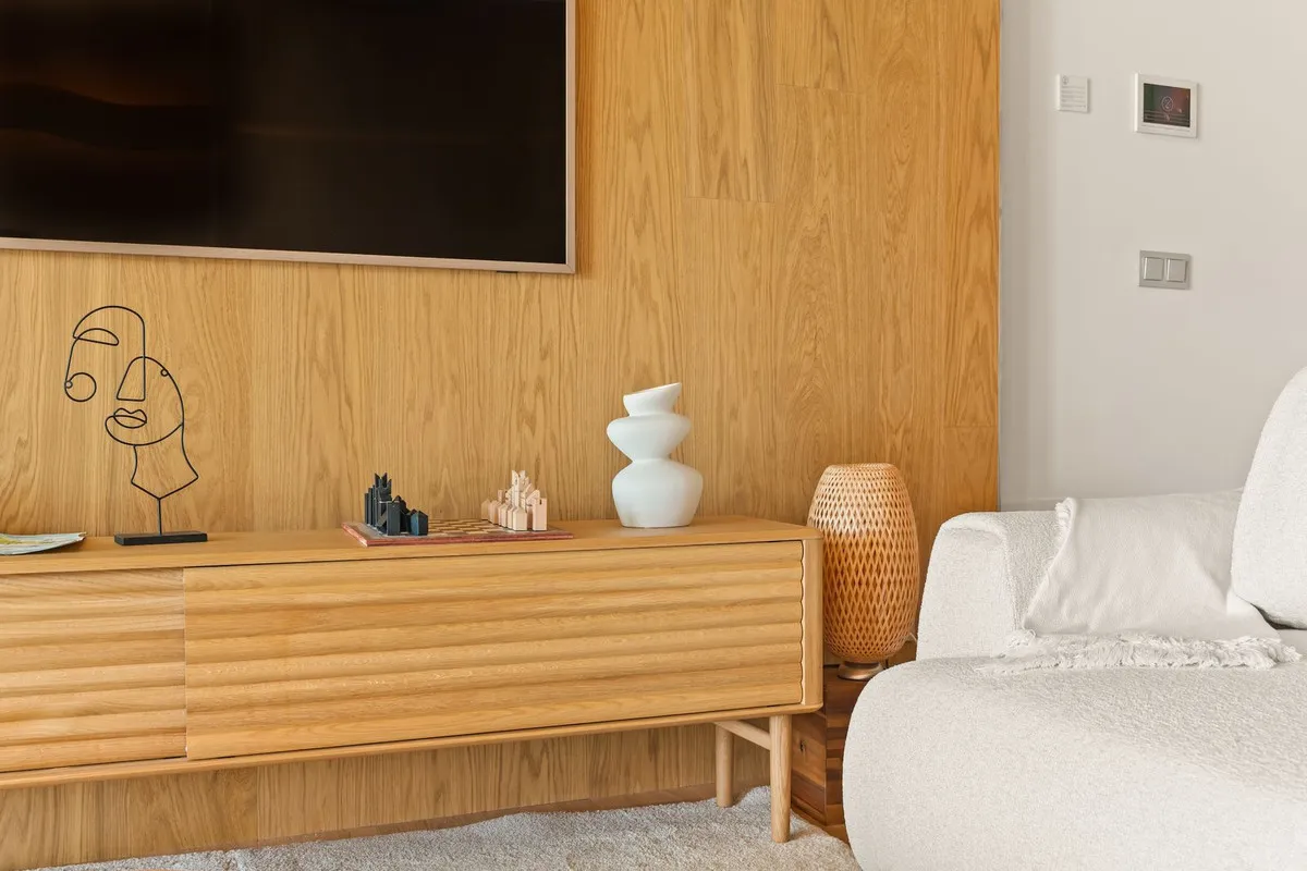 c6985801-a4a1-4bcb-8d07-5bdb1e2c770a