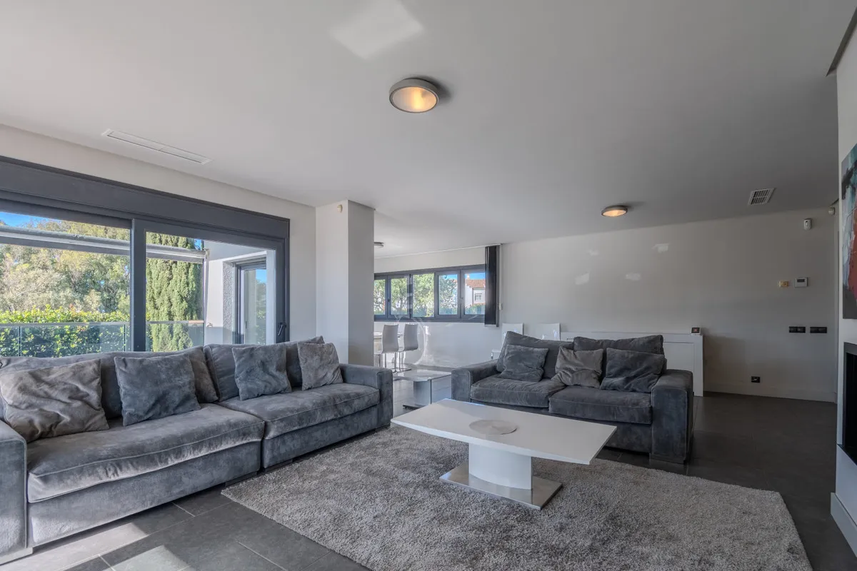 2178462e-52a6-4e70-b15d-5db05392e96e