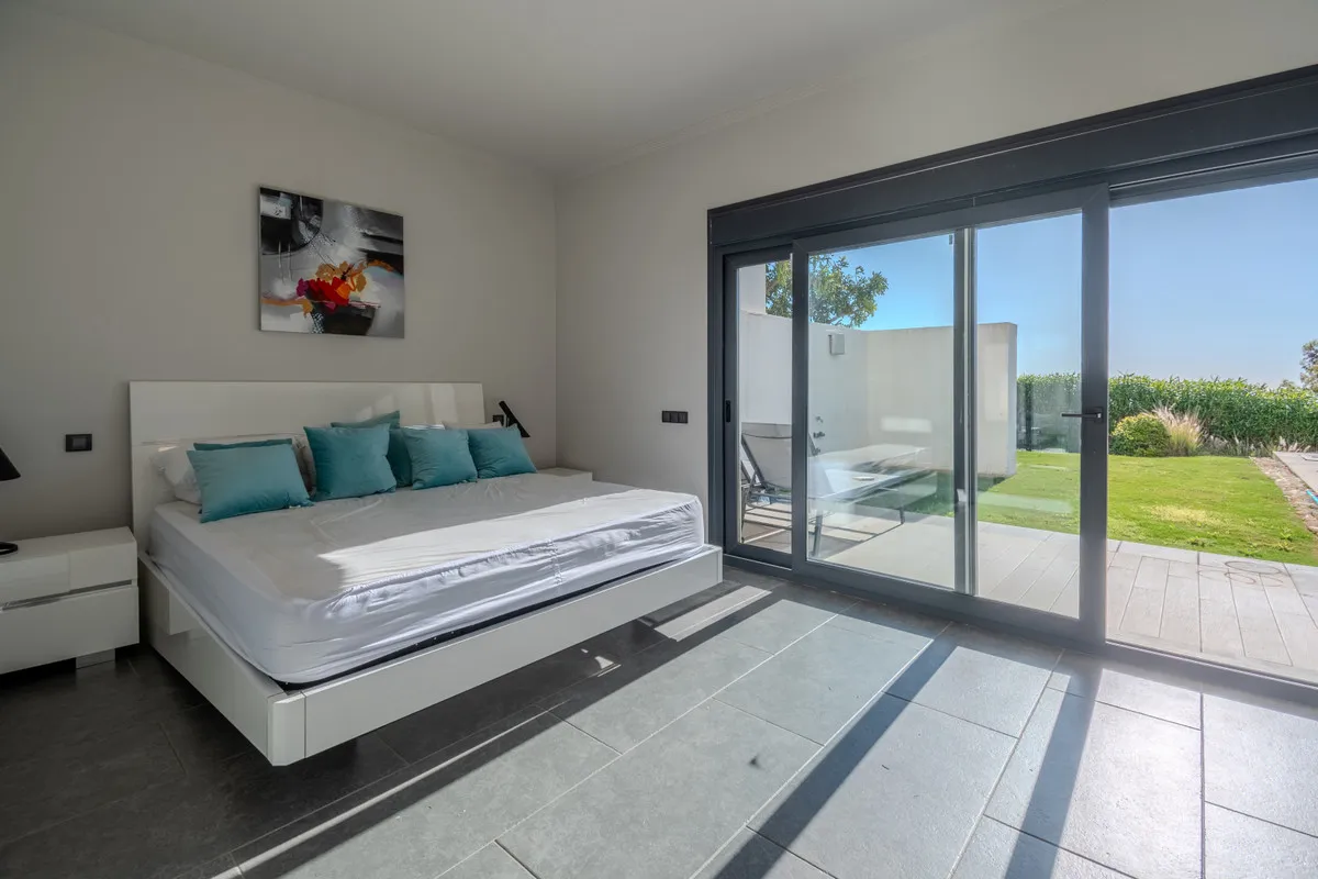 34f32c48-c65f-4589-b99a-a4e3286dc246