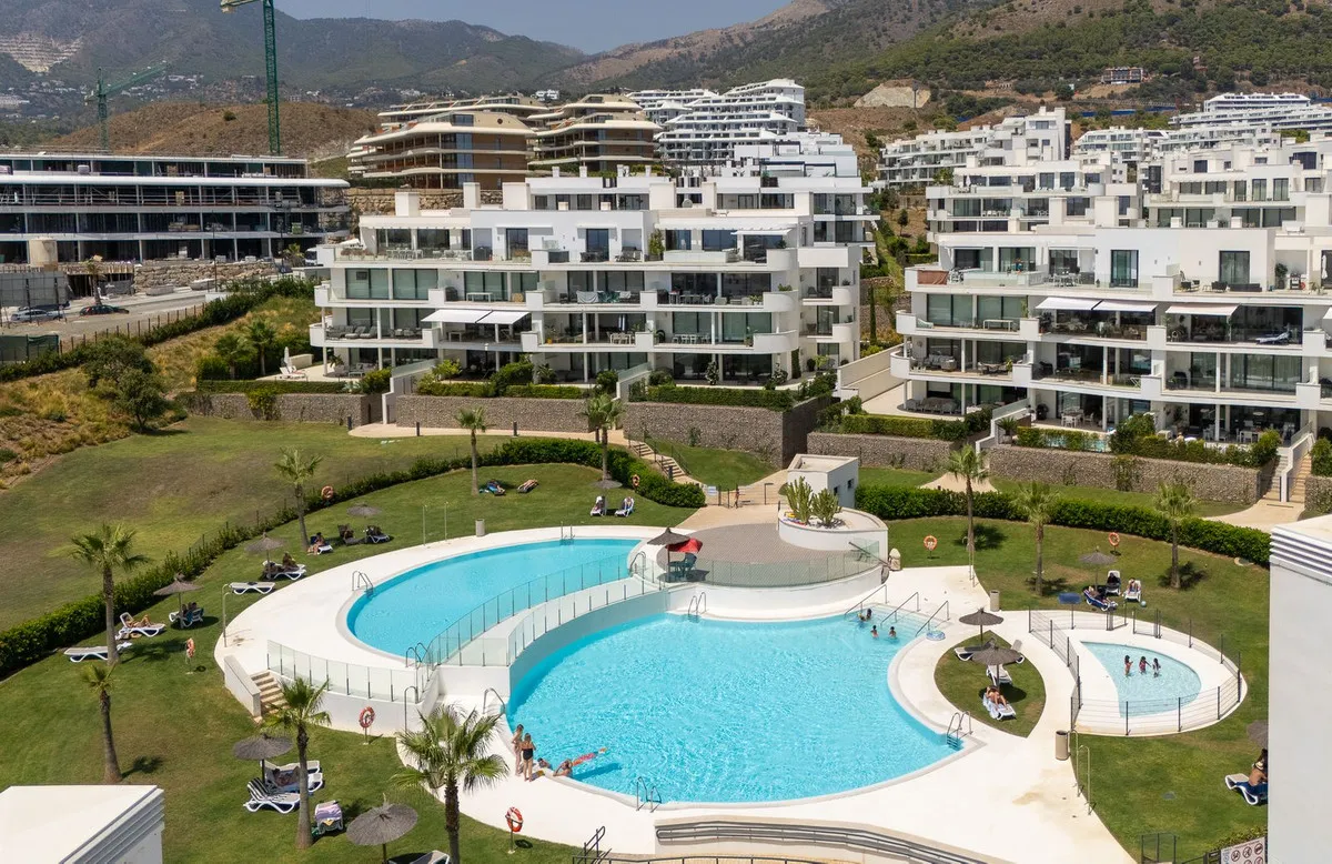 446d6c01-d557-447e-a62b-03fa8c99b758