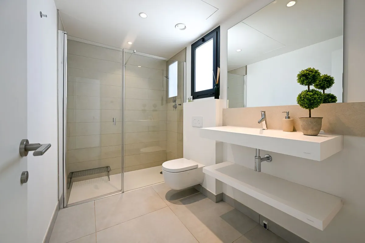 4d30c0de-793d-4c1a-9b81-405a5d92f551