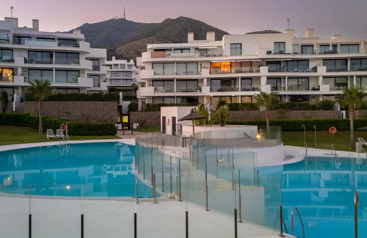 8d65dd7a-4053-4e59-adff-86e717d7cb25