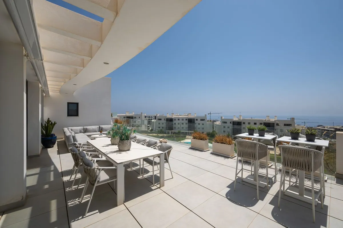 b3435bc4-7141-4768-a1c0-d9a4550b16ab