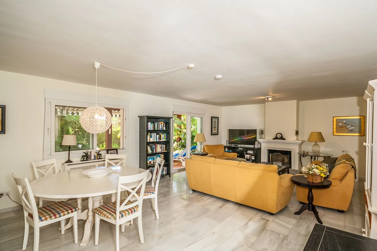 0d7a163f-67ab-4f7f-81d8-e1b81a118088