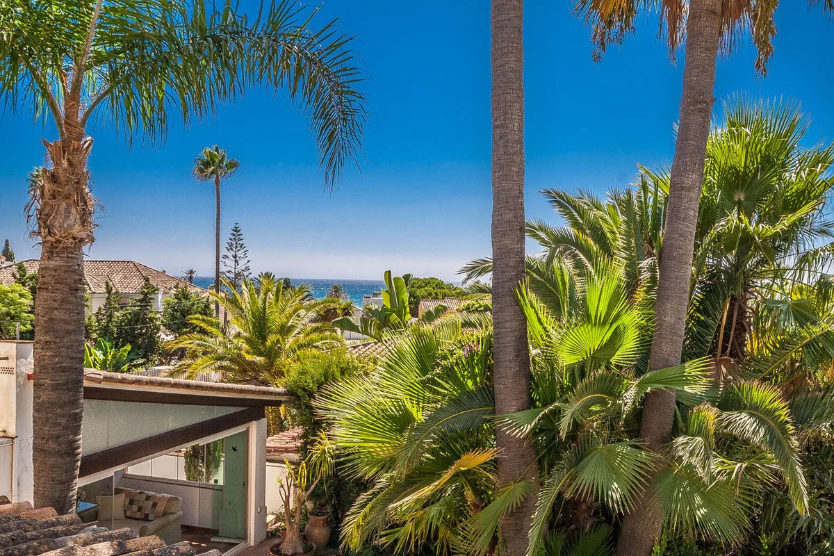 96d1c5b6-3c62-4217-a7cf-12cee296d746