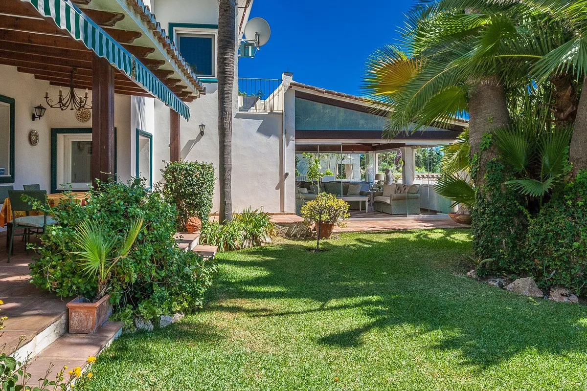 982d118d-5652-445f-8f5e-e90ce591fe61