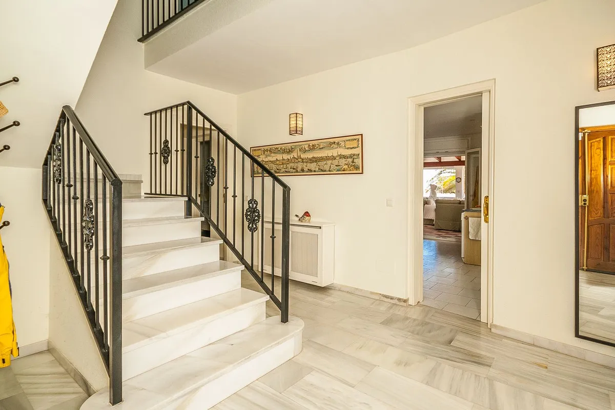 fcba3f04-11c1-47b7-9c95-805650aada3f