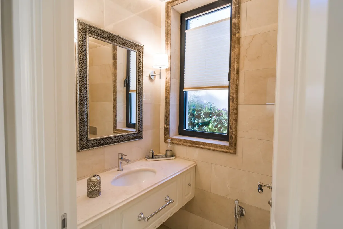 614a85a5-d347-407a-9e56-49aaaa371756