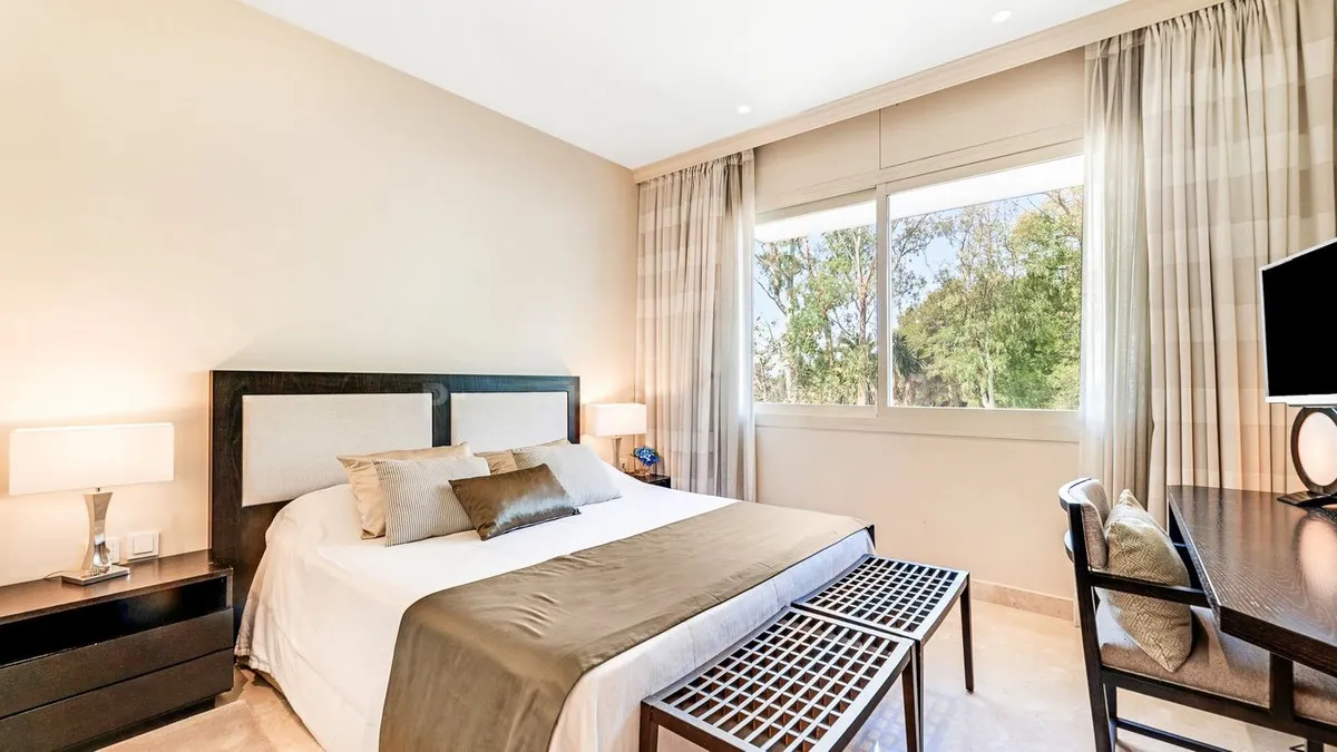 db8d0936-ff8d-41a6-979b-4ef0b6e686d7