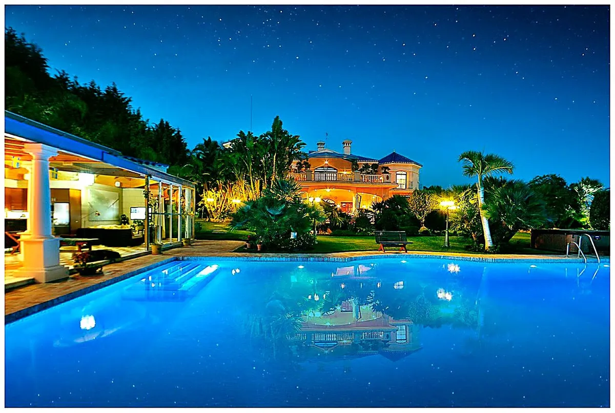 dbea01a3-6d5f-42e7-b5da-ffffc1e4a97d