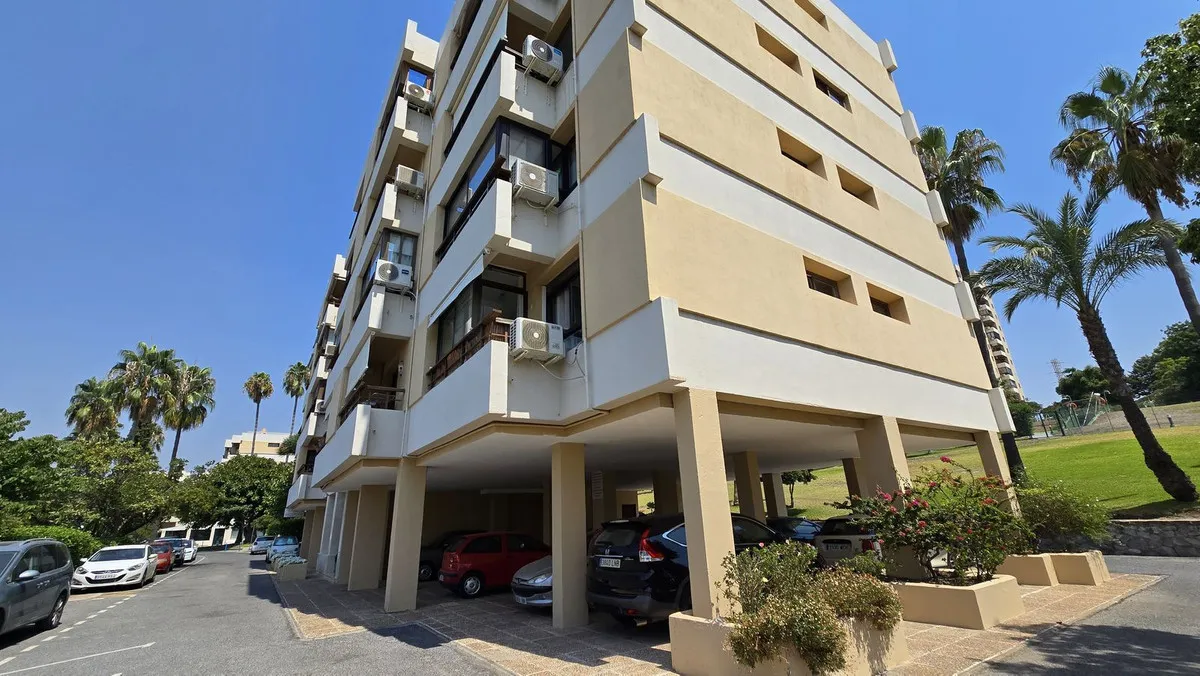 eaecdb6c-4304-4973-a876-a128242bfa0a