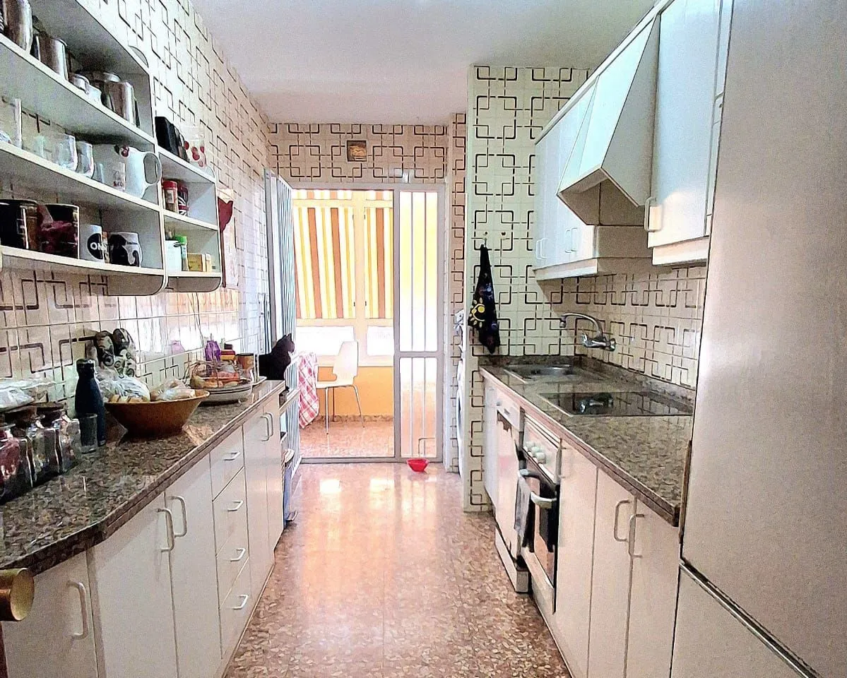 17429bd9-d9ae-42cb-b37e-a9d6b3814702