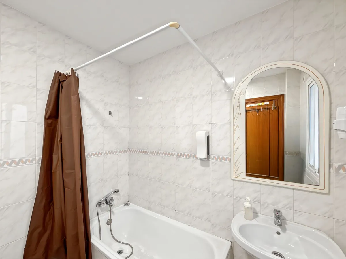 2a924676-3f93-47d5-b60d-b61620cc9711