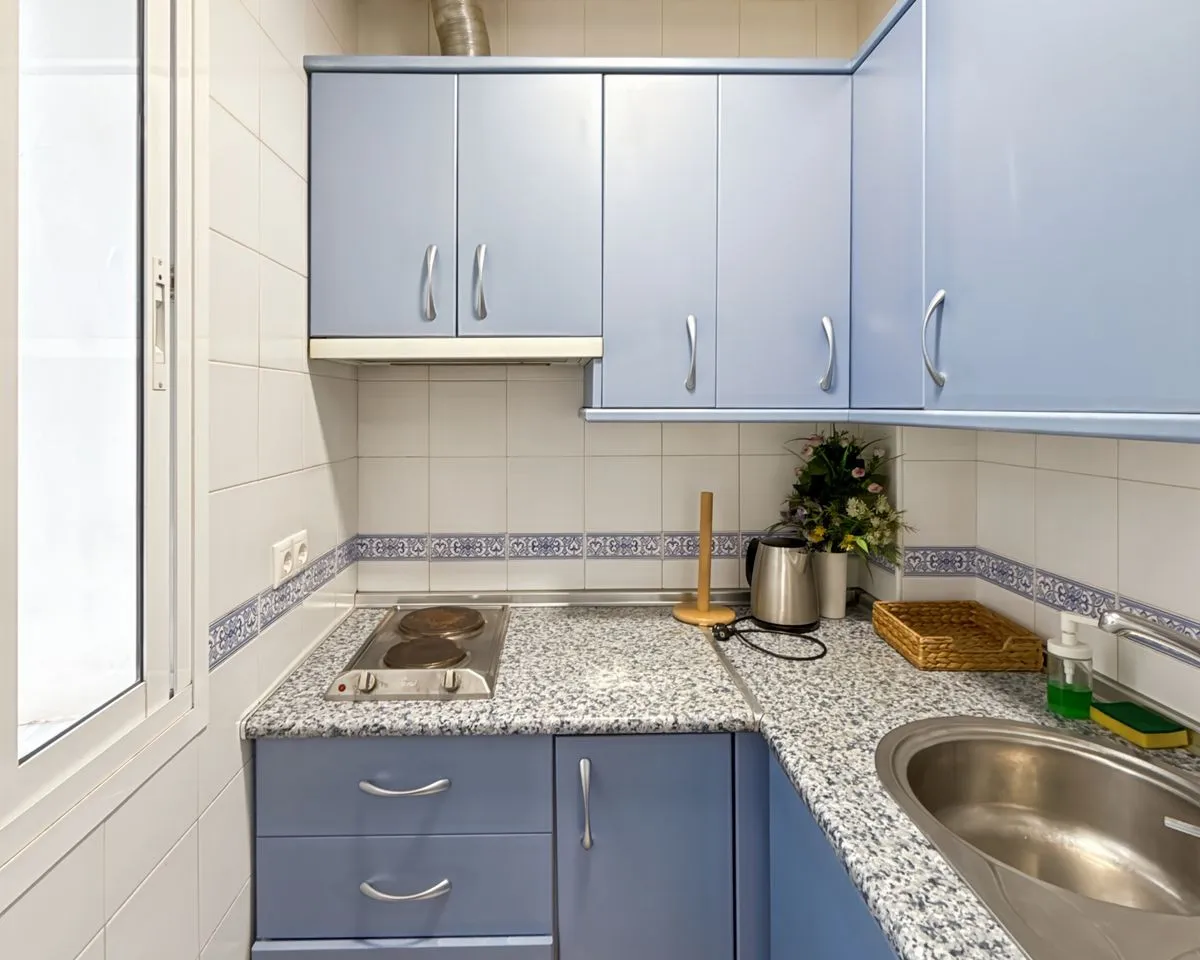 74b42364-e666-448d-8aa8-7e2f72c62474