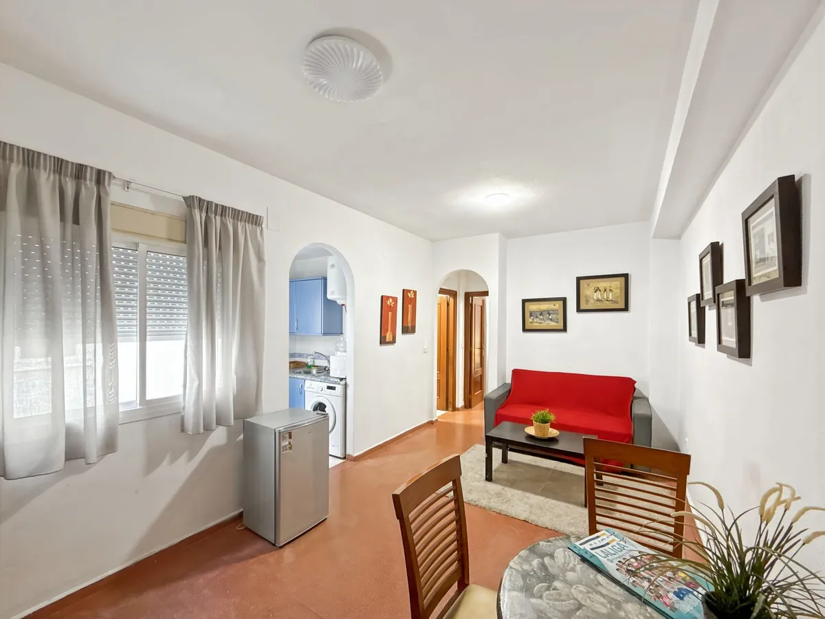 c3ed377a-34fc-4ce5-87de-8e538951de5f