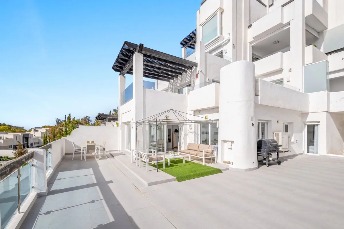 40528bf4-e46f-43db-8d67-49b158e6e556