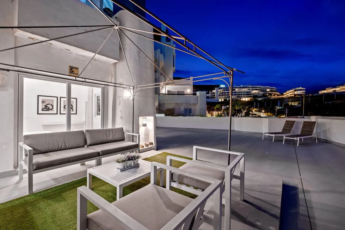 958995b7-6d7c-4493-a397-53d6eb72f0d7