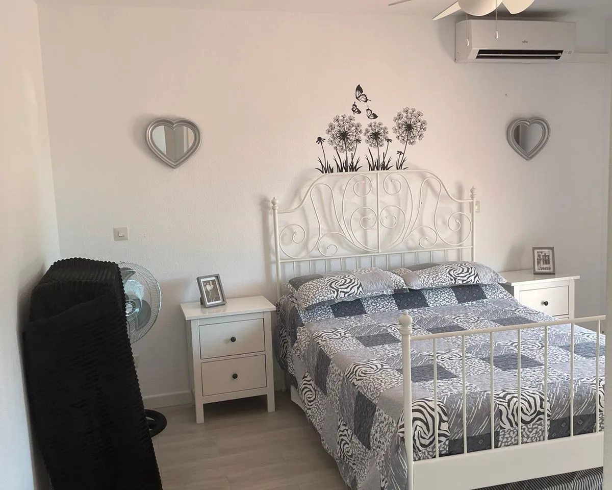 1a3a1b72-4792-4aa7-878b-6169aa60c0c2