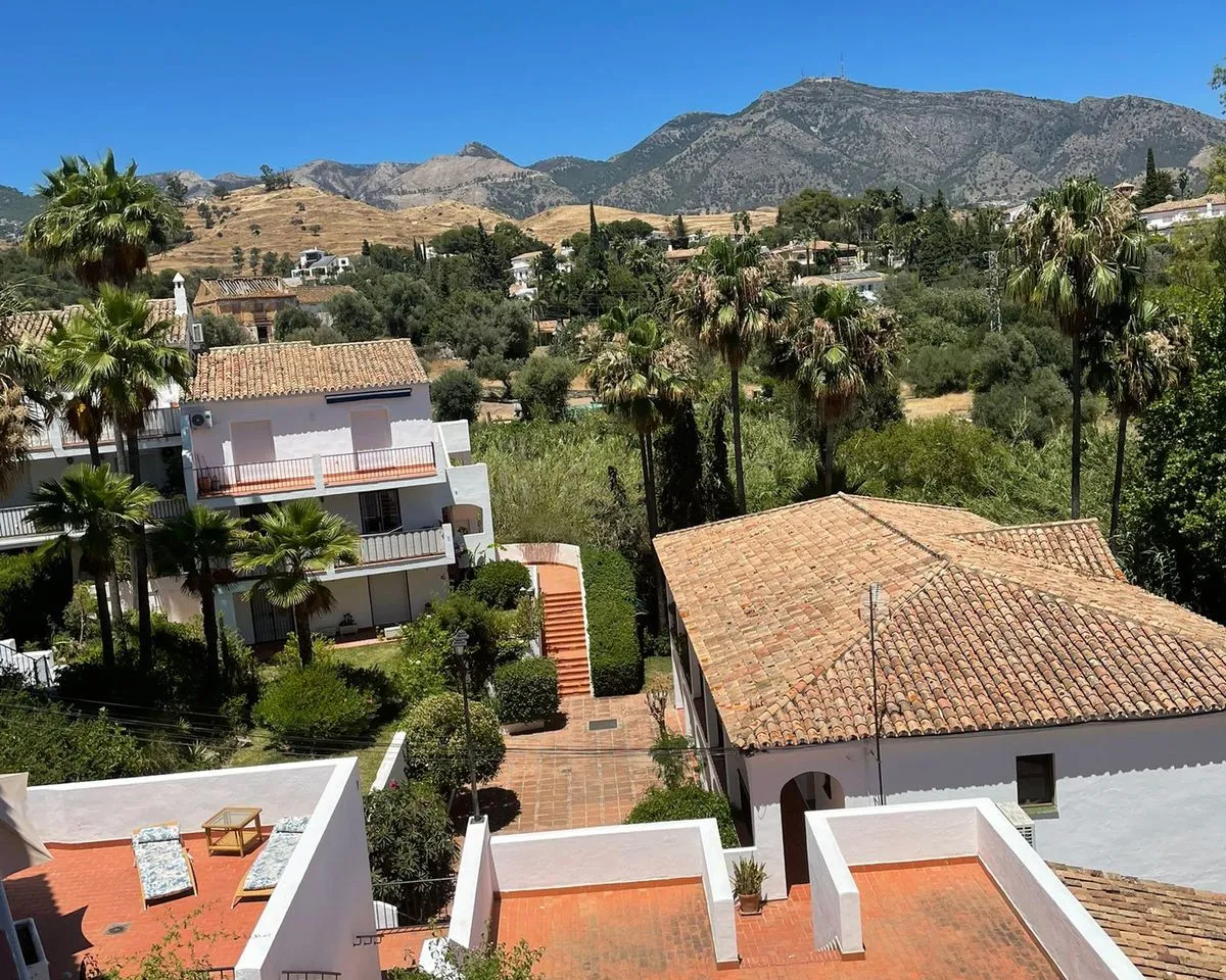 63c838c0-1114-4f2e-95f0-9b457633b950