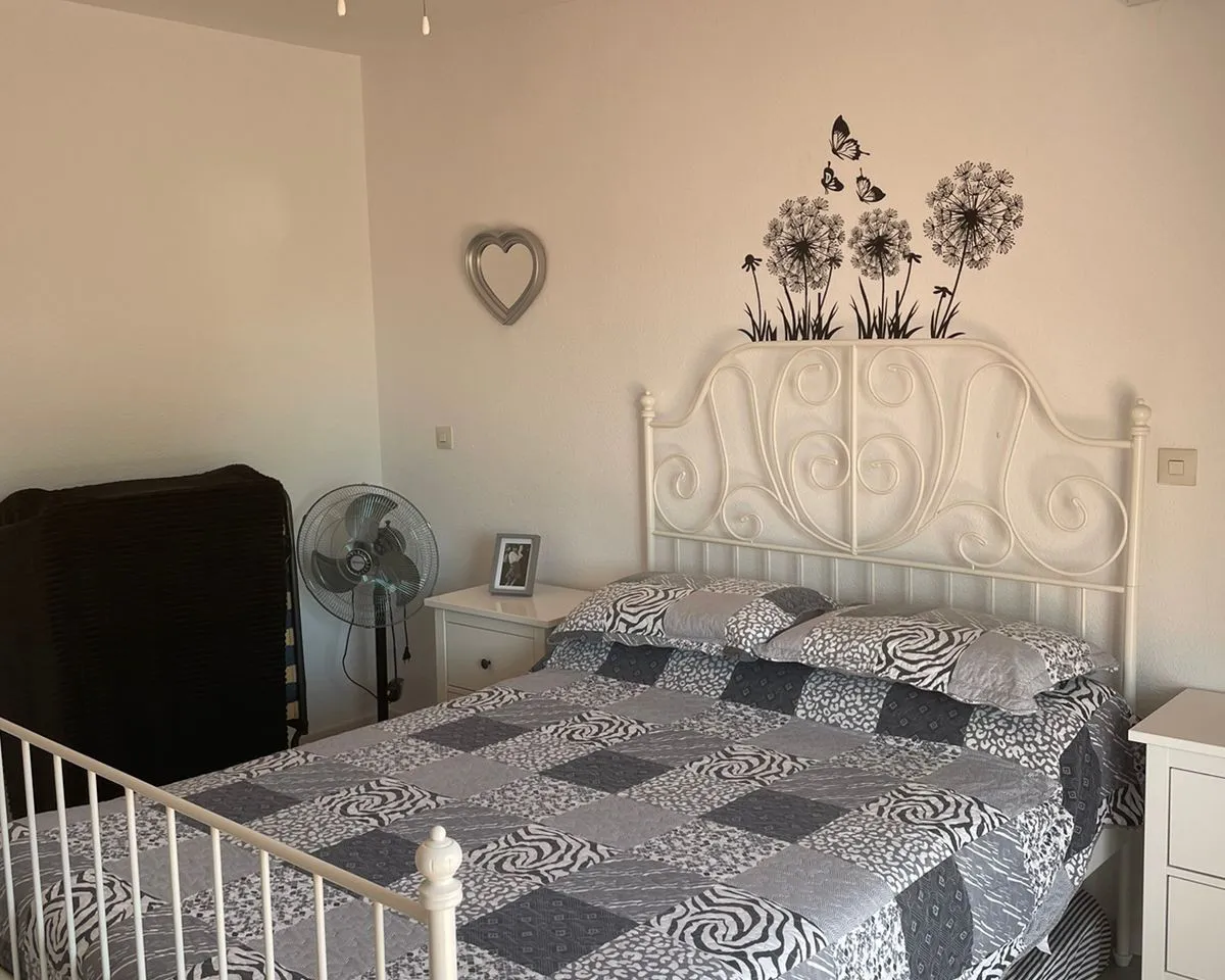 655c54f8-4580-4dd6-861c-63ba3a3c2061