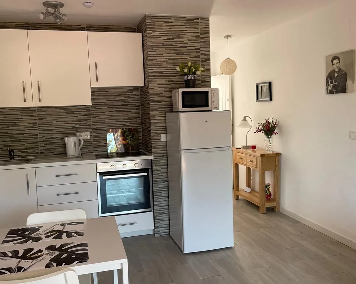 8ece643f-1281-4d88-8da5-68cf7a11ff7d