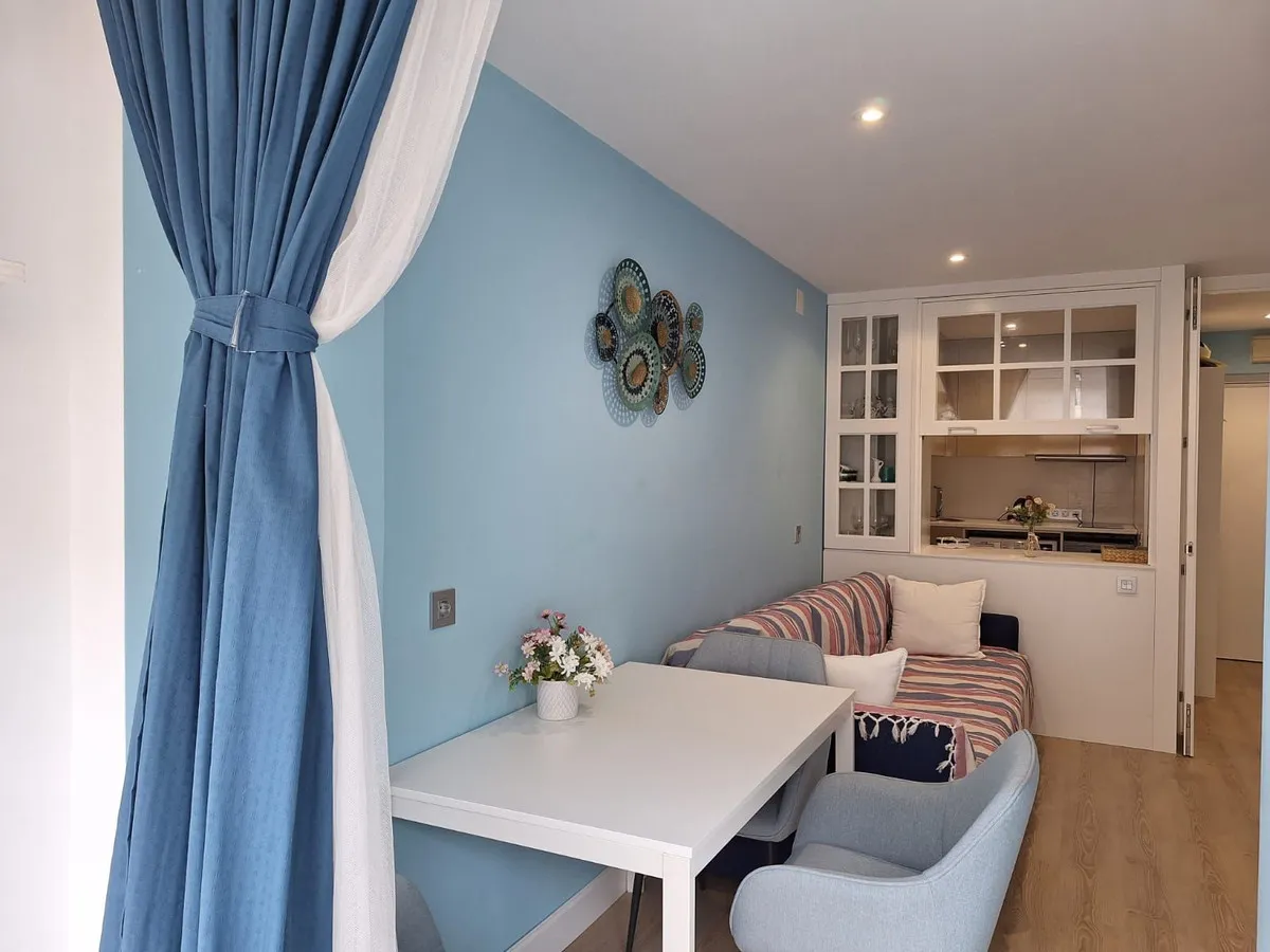 03dc9171-f65c-4d70-aa4e-a21819c38ca9