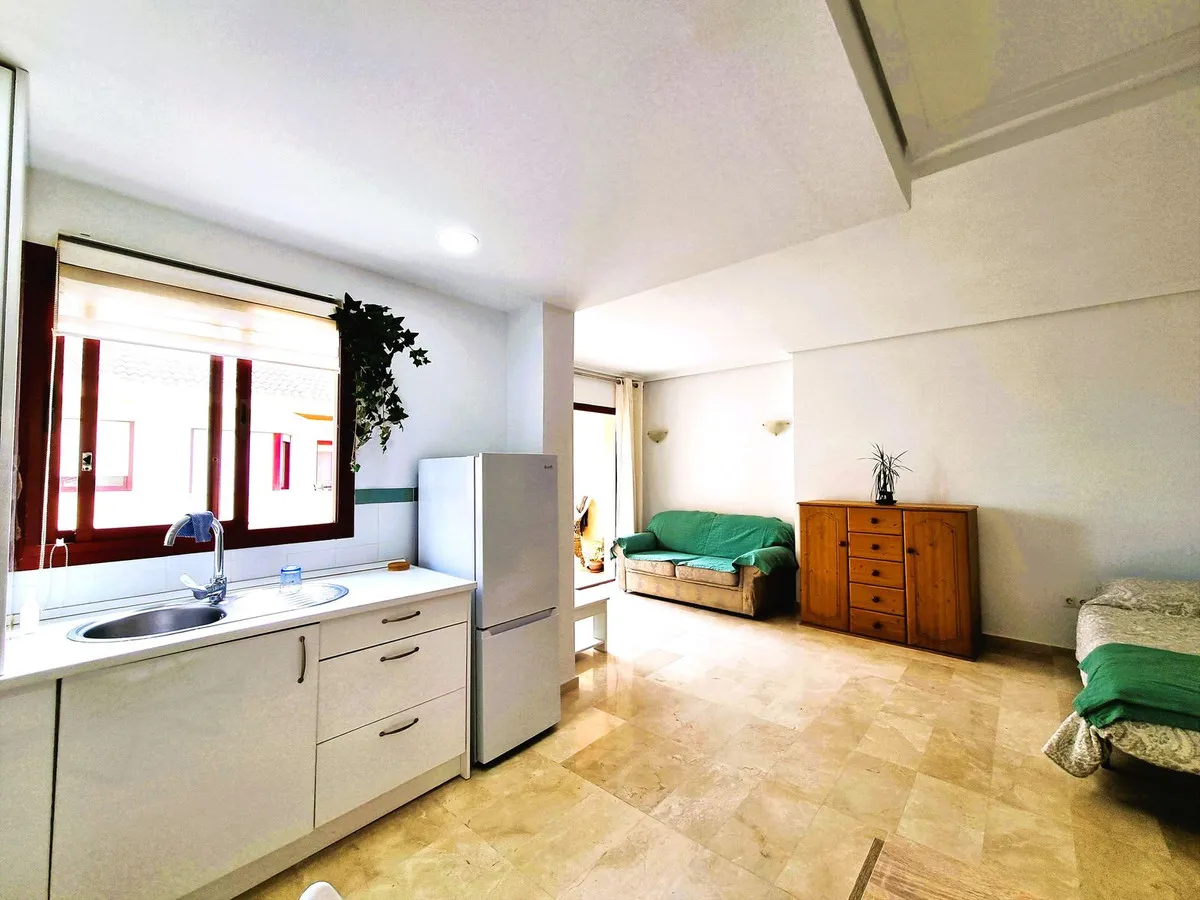 2c6992e9-bad3-4bac-acc7-1addd945404c