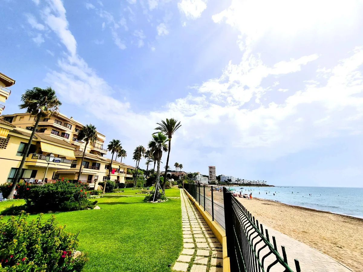 71ee158e-62f6-40e4-839f-e75be649cde0