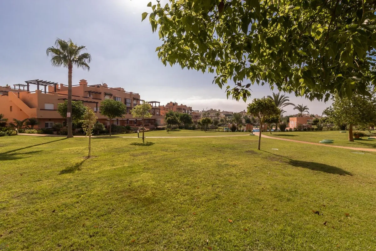 43f45421-ffc4-4d88-b2b9-ed610ce093f0