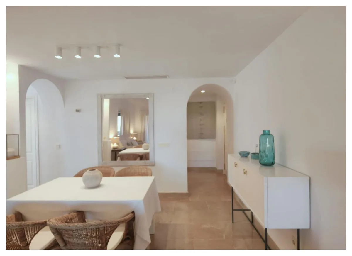 572ea3cf-f1db-450c-8440-95e18b256a4a