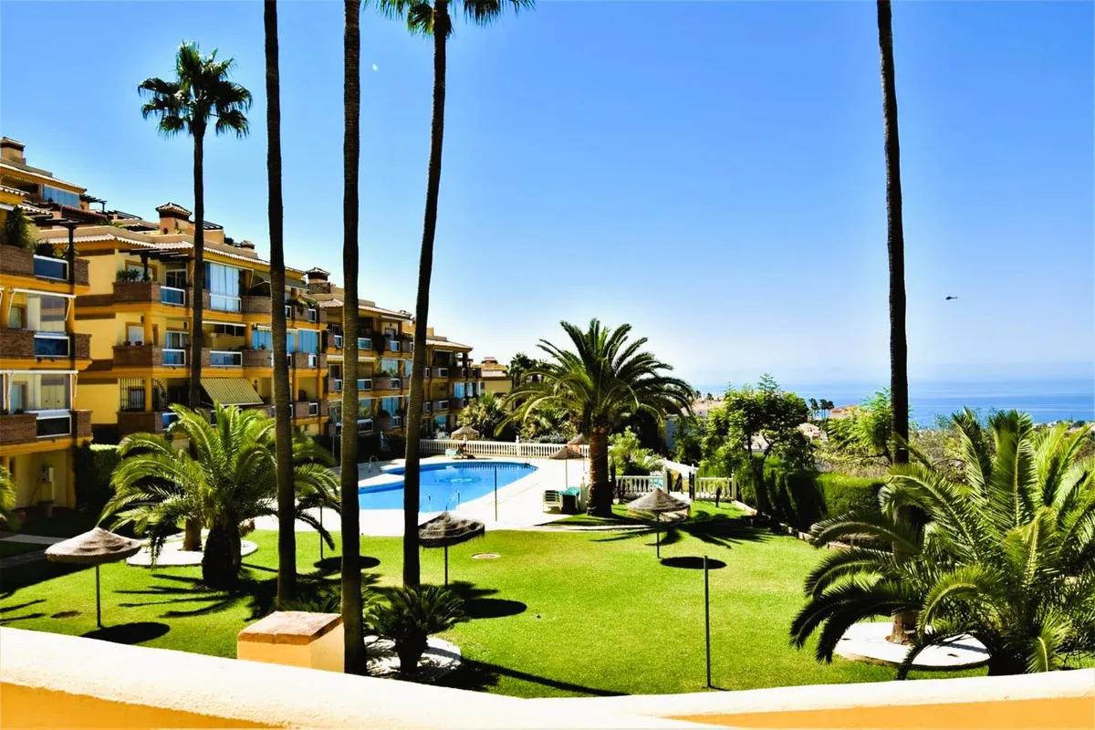 f0e41aba-edea-457c-85ff-17350ed3ca2f