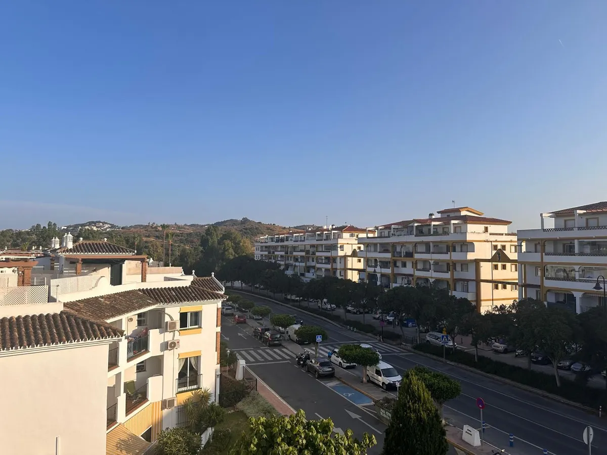 bbc01c5f-a4bb-4579-8fe0-9d9ae0cb46f2