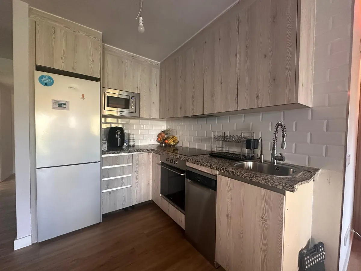 d05d9db1-fa6a-4a54-8f48-ba8eaa730c20