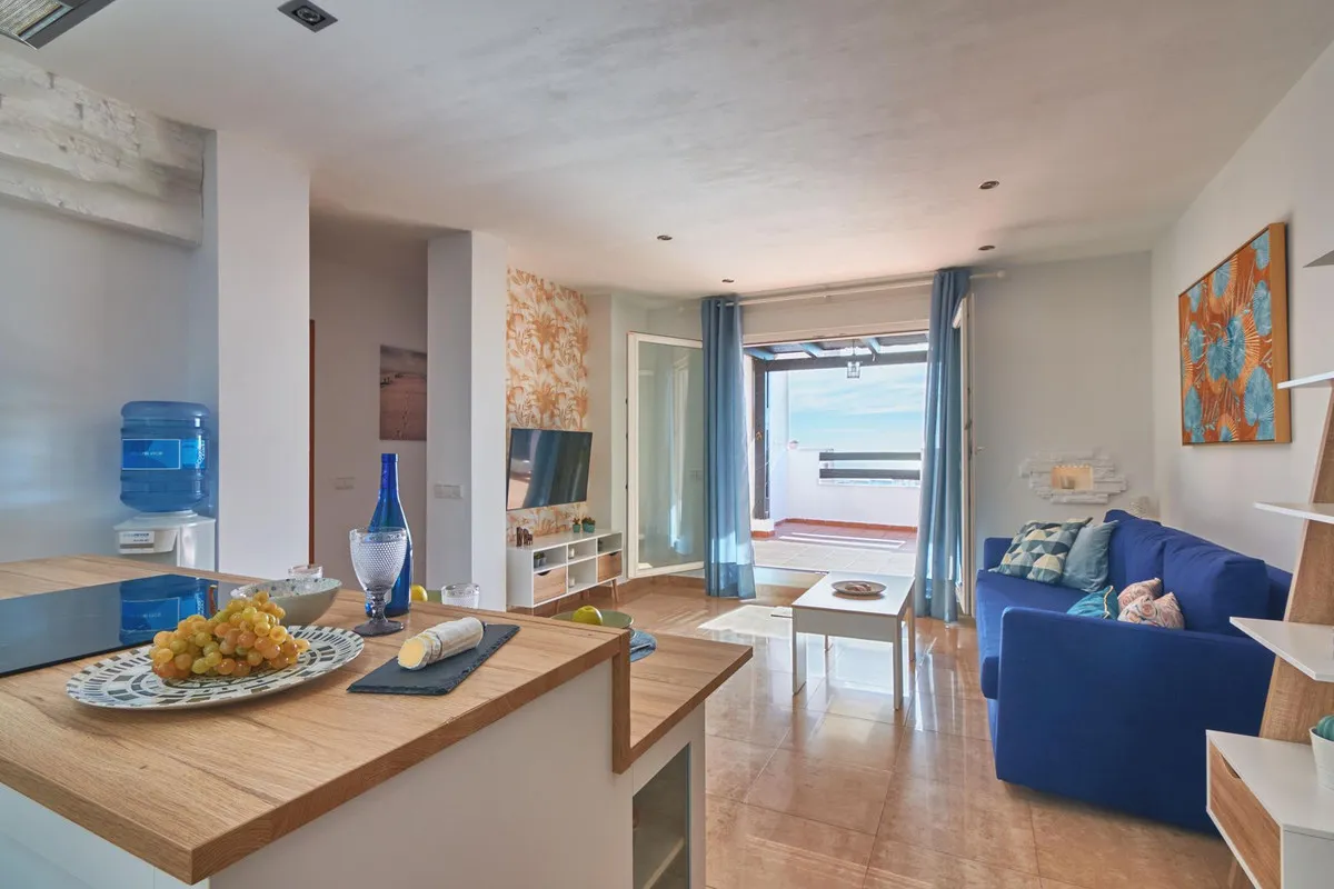 476c111b-3c43-488c-93de-3988d980e61b