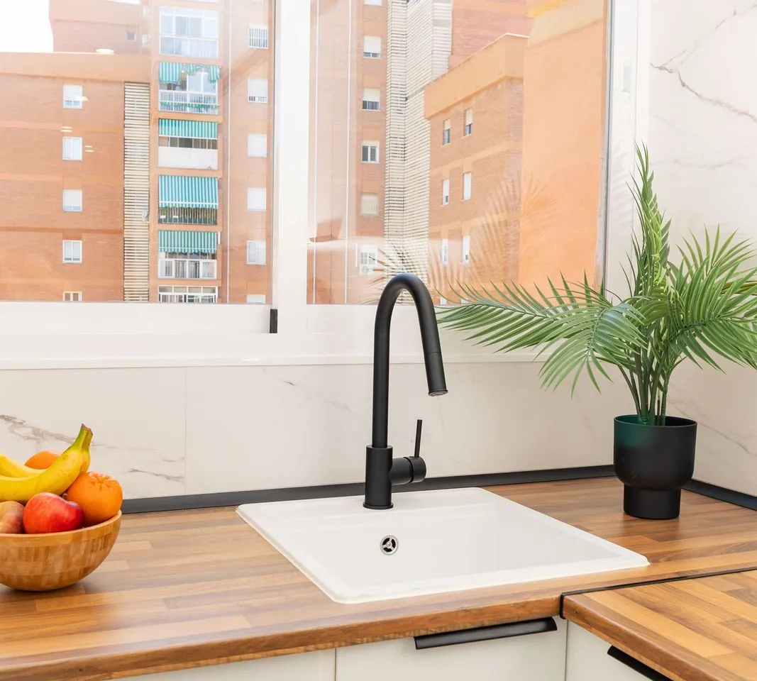 21a6b45d-a148-408b-a7fb-fe1fbe2bf6f8