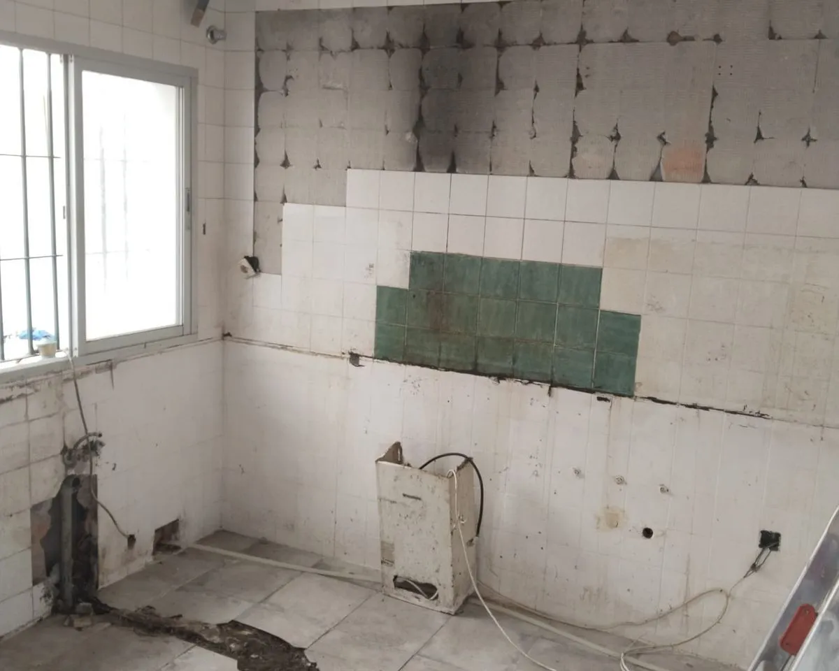 0b83b9fb-b86e-474c-adad-dbac5b27b657