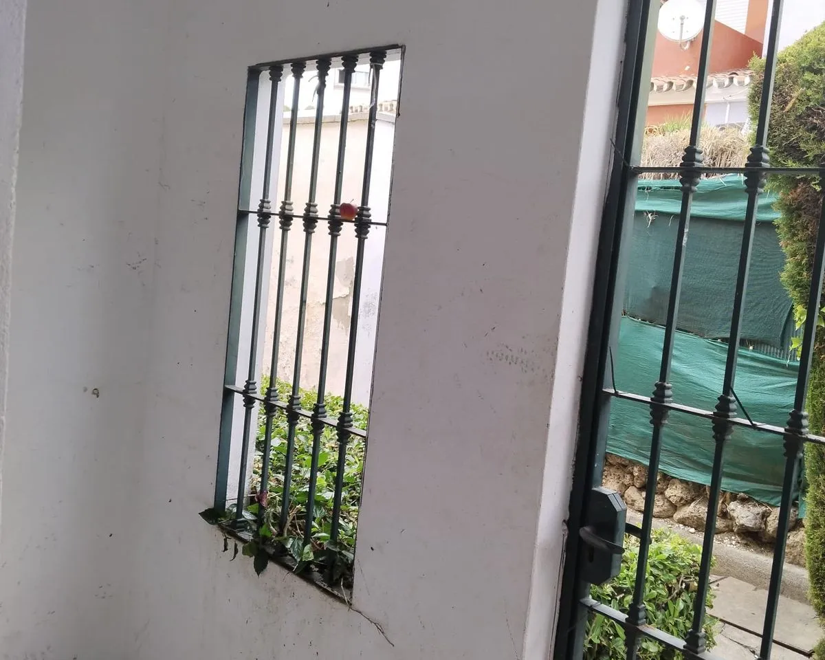 bd672a3f-b1b2-4074-bba9-7b65138bf46a