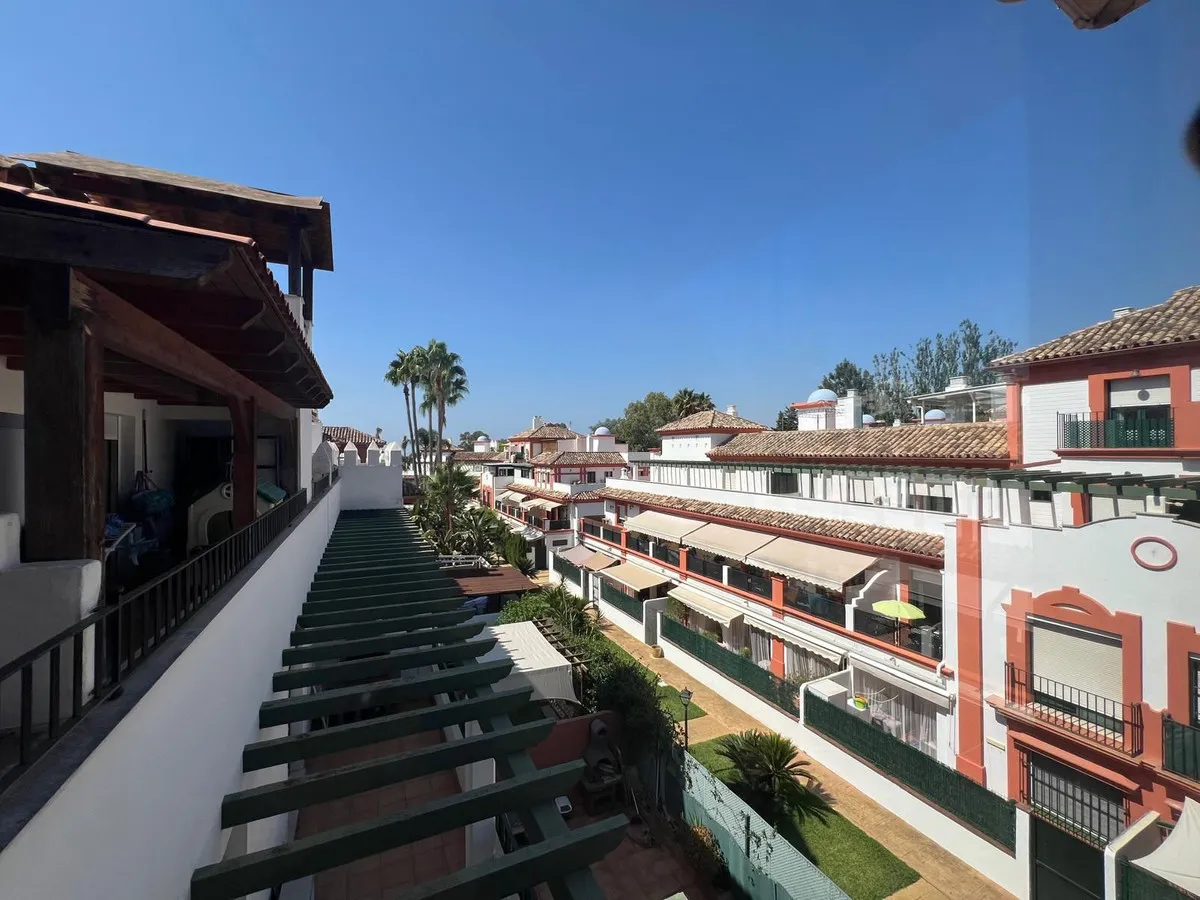 775c9043-a72e-4695-afda-f78c1b20dc4f