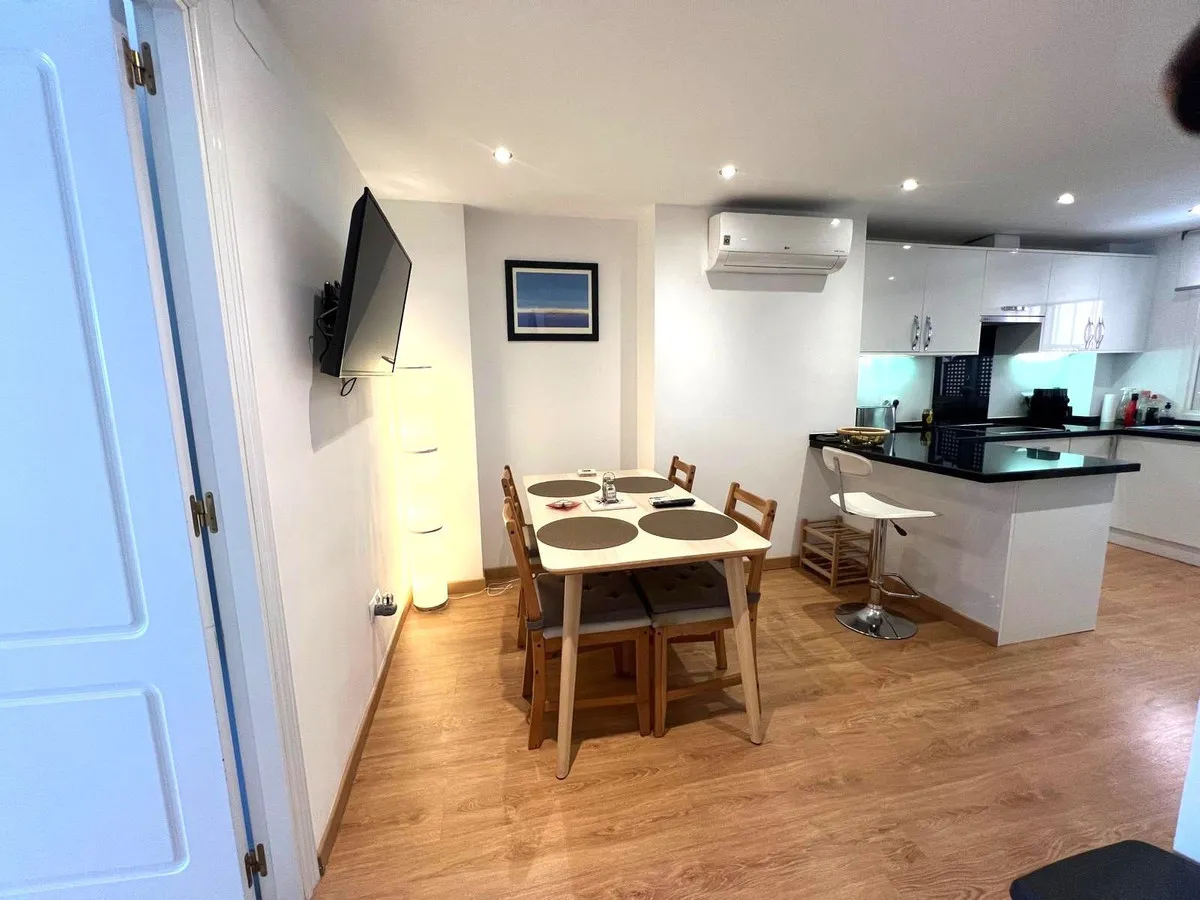 b6e9bb87-1cef-4a67-9083-86b58184a1a8