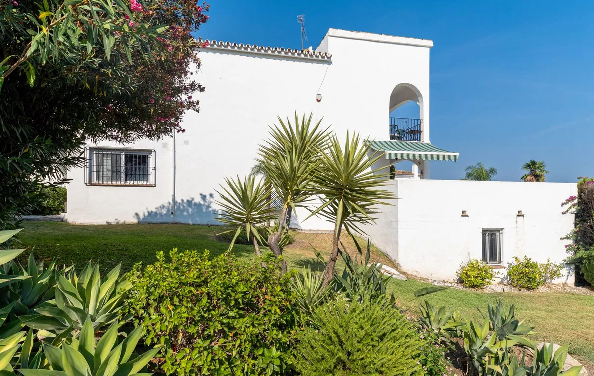 6a255ac3-e01b-410d-99e8-adbebb3aeb0c