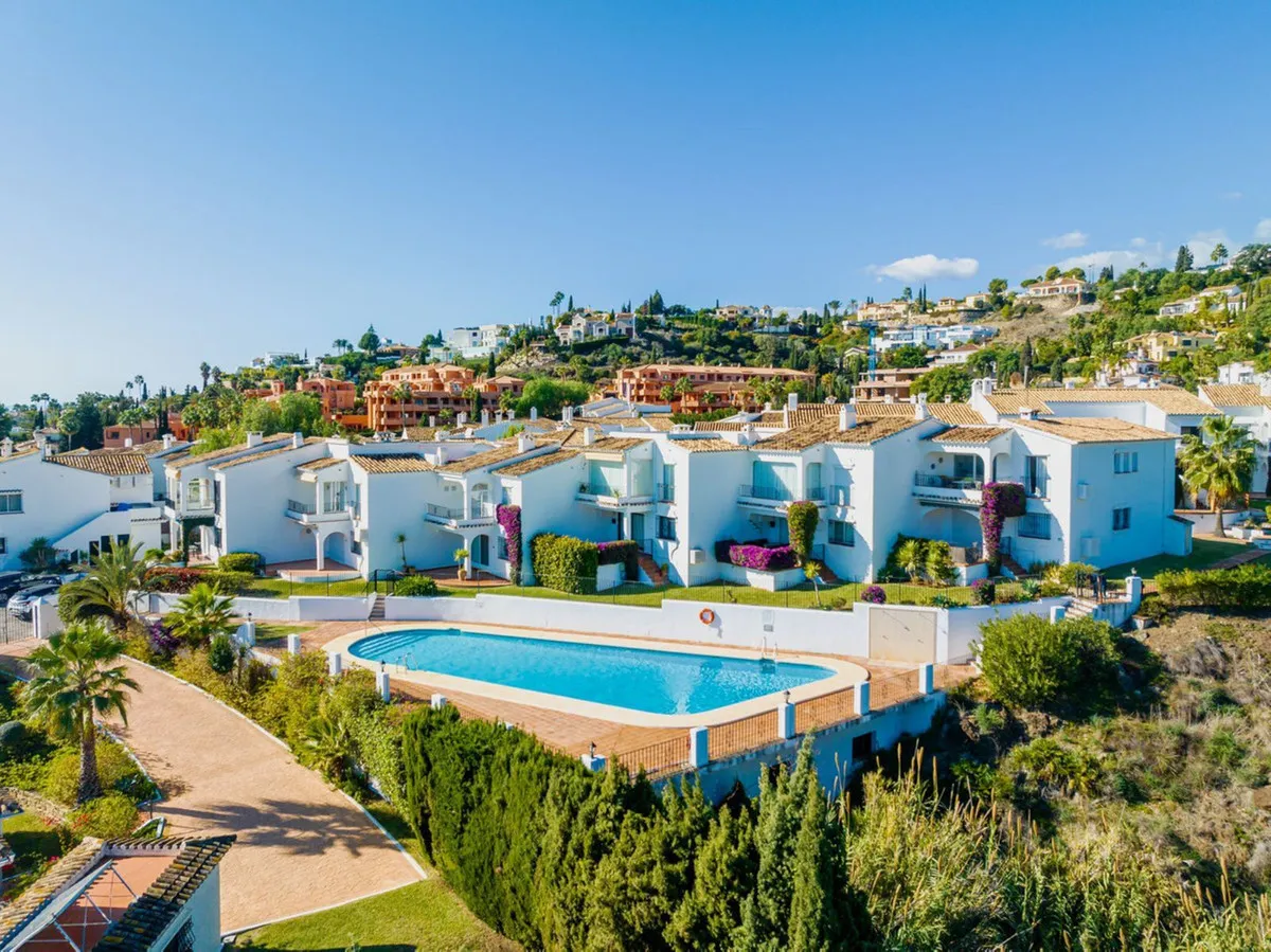 797c9f73-8292-4c54-9f23-3f85b7b500cd