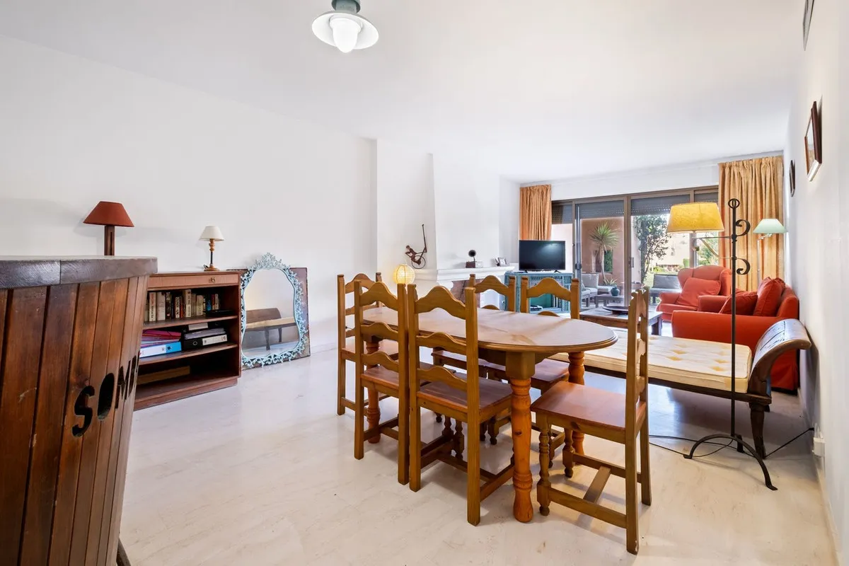 776a2e65-48f4-40e7-ad12-6282b7a545a0