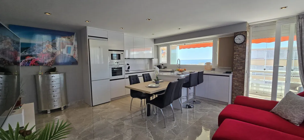 841b3e29-f2bc-4881-ae46-ccb5b10cb8e5